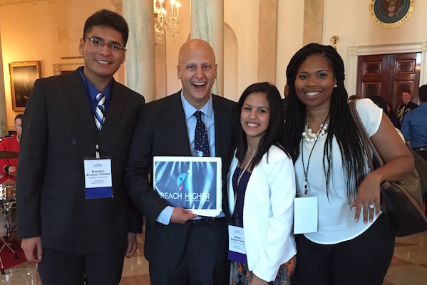 PEOPLE scholars and incoming first-year students Brandon Alvarez-Carrera (far left) and Miriam Burgos-Febus (second from right) join Eric Waldo, executive director of First Lady Michelle Obama’s Reach Higher Initiative, and Gail Ford, PEOPLE interim assistant director at UW-Madison, at the Beating the Odds Summit, held at the White House. CREDIT: Photo courtesy of Gail Ford.