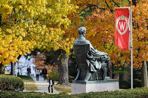 Photo: Lincoln statue on Bascom Hill