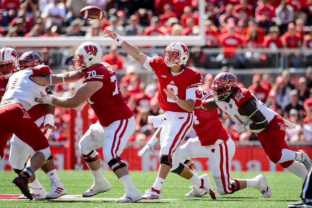 Photo: Joel Stave throwing a pass