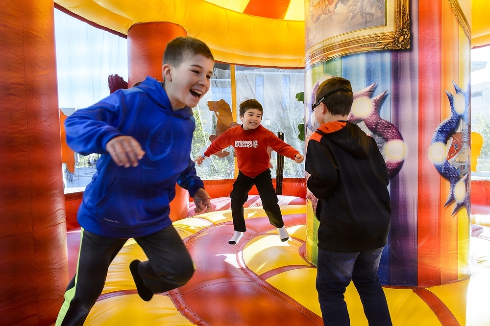 Photo: Children in bounce house