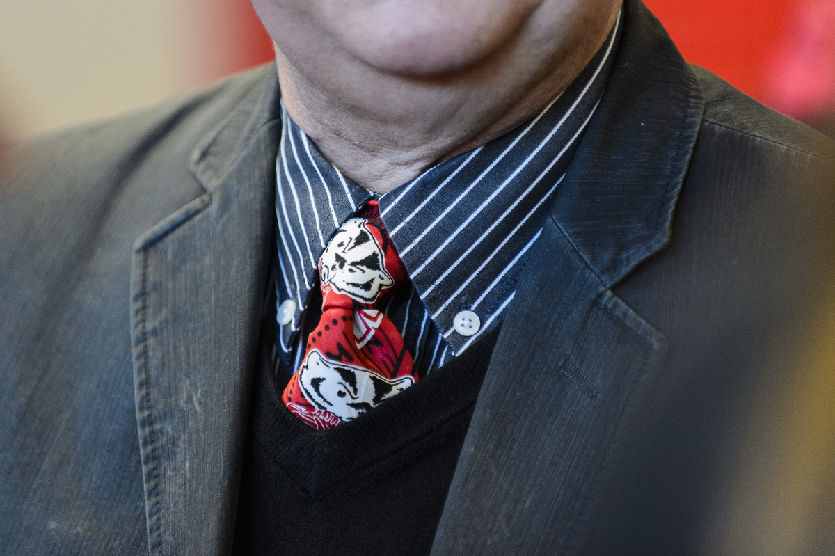 Photo: Man wearing Bucky Badger necktie