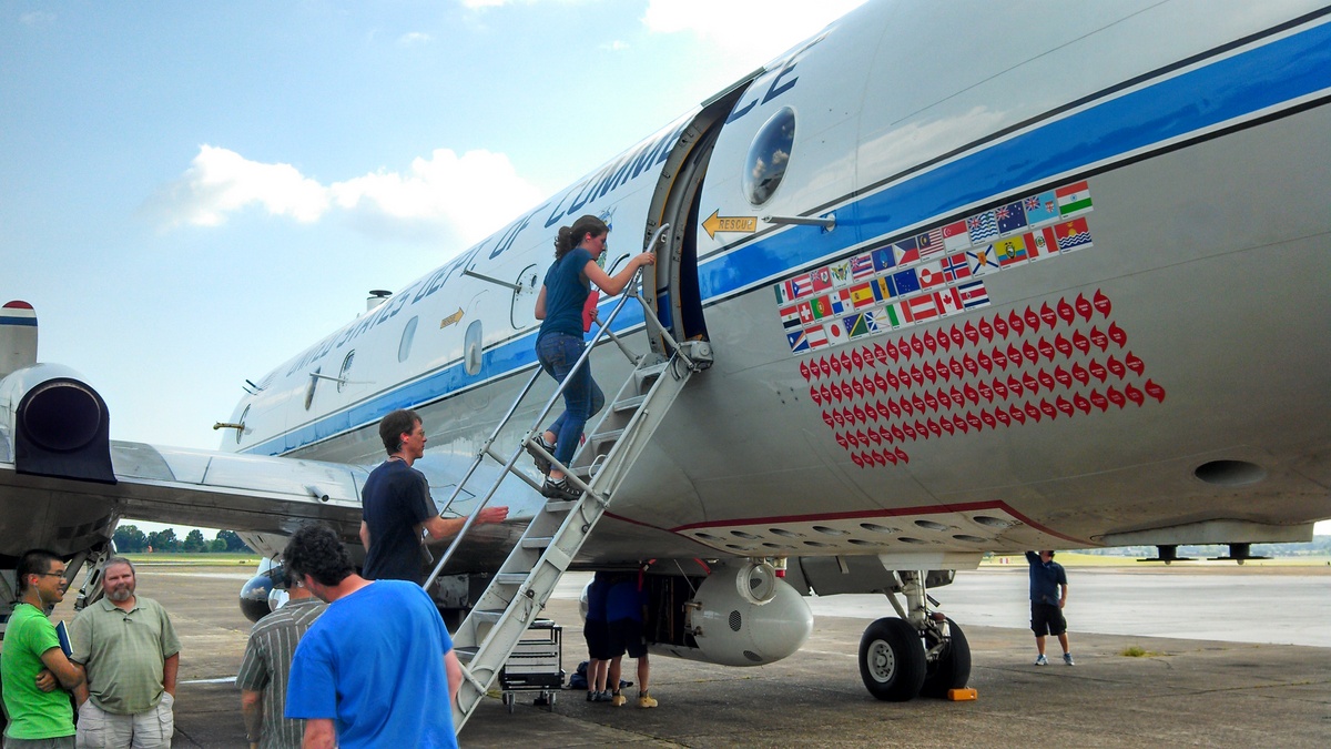 Photo: Jen Kaiser boarding plane