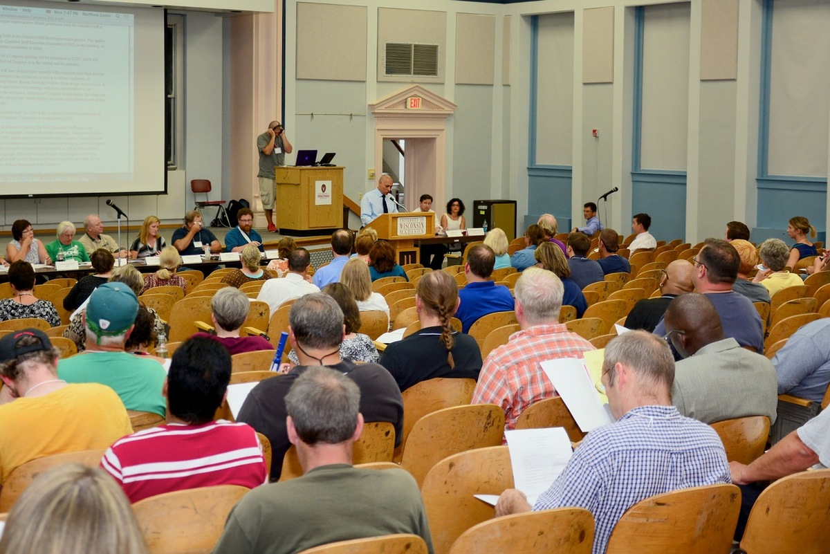 Photo: Meeting of Classified Staff Congress in Bascom Hall