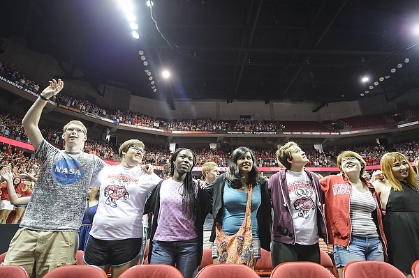 Photo: Students singing ’Varsity’ in Kohl Center