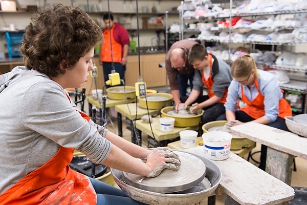 Photo: Sculpting in LOV-Dane in pottery course 