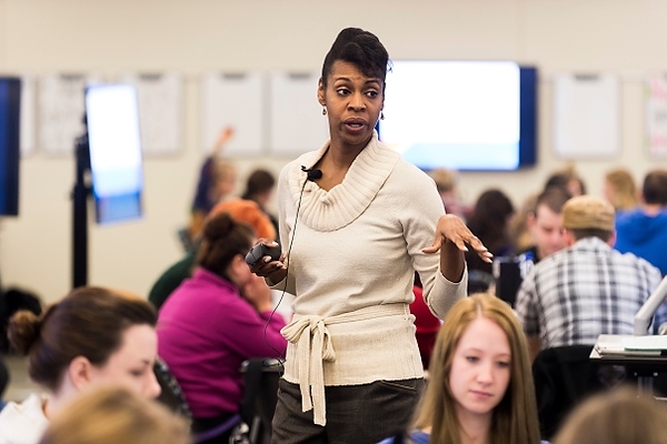 Photo: Earlise Ward teaching