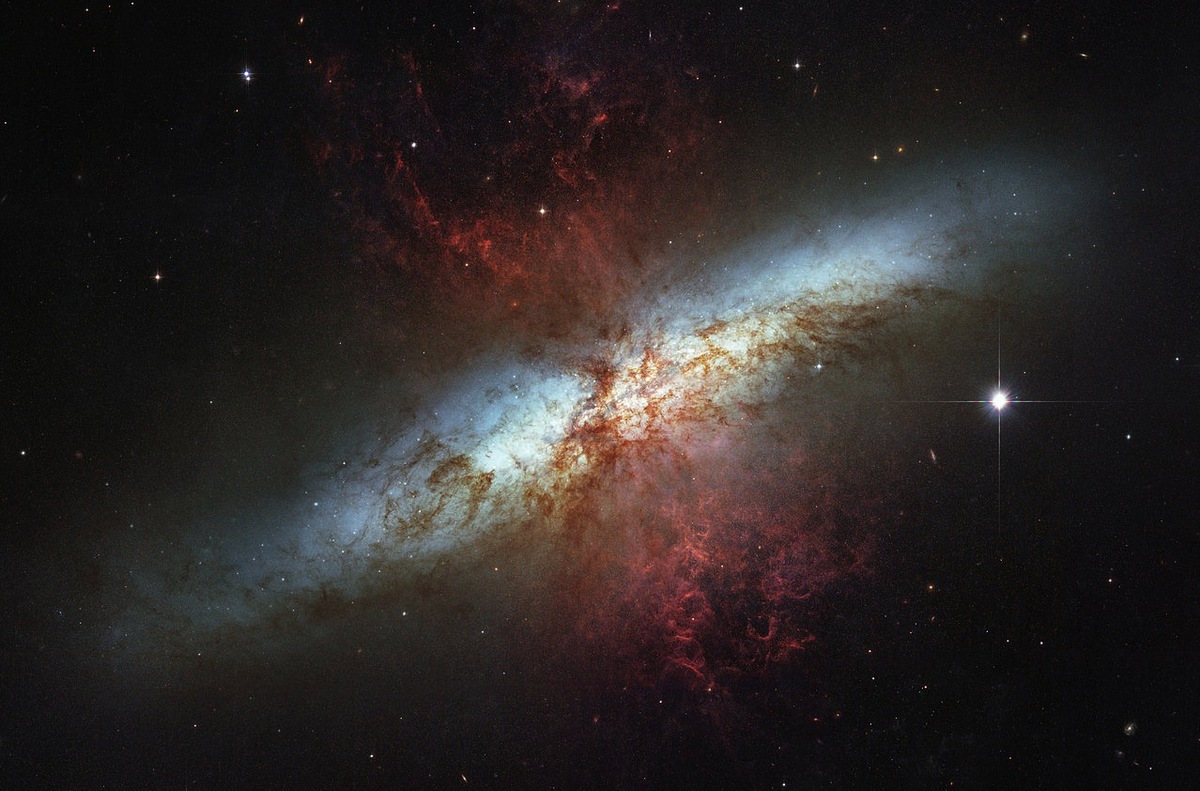 Photo: Messier 82 starburst galaxy