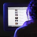 A new study finds that social media, such as Facebook and Twitter, Photo: Michael Forster Rothbart