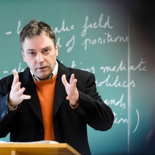 Ivan Ermakoff, professor of sociology, teaches a Political Sociology class in Sewell Social Sciences at the University of Wisconsin-Madison on Feb. 17, 2016. Ermakoff is one of twelve 2016 Distinguished Teaching Award recipients. (Photo by Jeff Miller/UW-Madison)