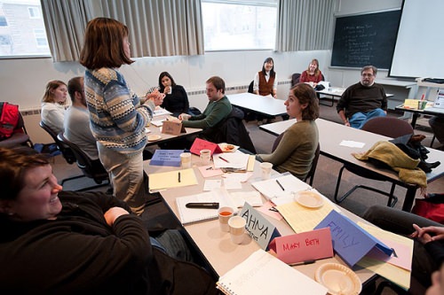 Delta Program in Research students participate in small group discussions during a class in 2009. The Delta program and six other units are coming together in the newly created UW–Madison Collaborative for Advancing Teaching and Learning.