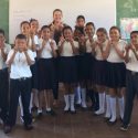 As an environment volunteer for the Peace Corps in Nicaragua, Laura Linde, center rear, teaches science in elementary schools, facilitates gender-focused camps, and is involved in Peace Corps Nicaragua’s gender and development committee. 