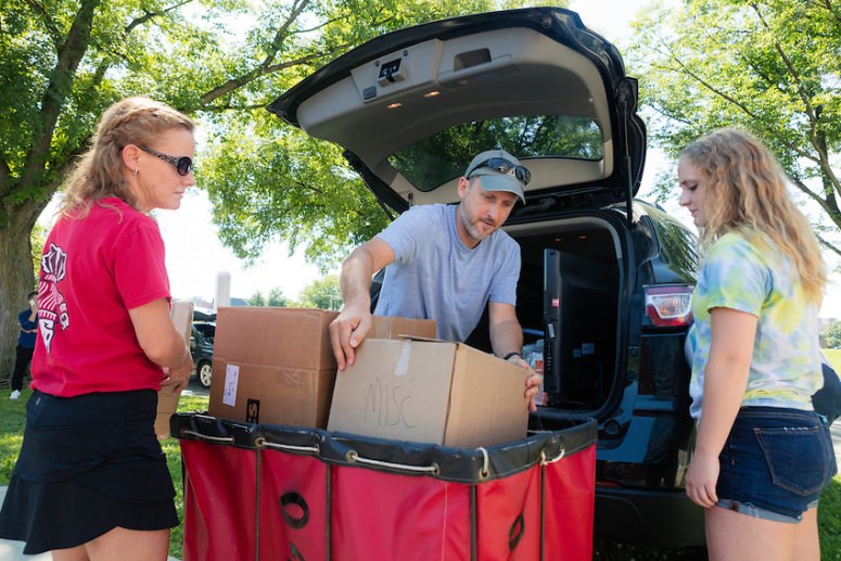 Campus area streets to be closed during UWMadison movein