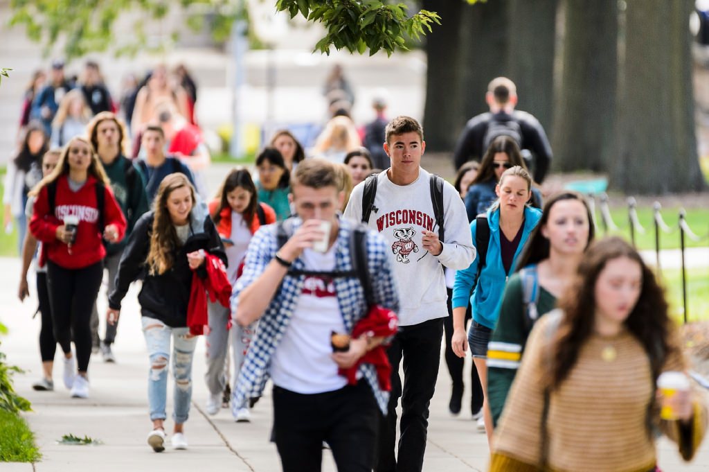 Photo: Students walking up Bascom Hill