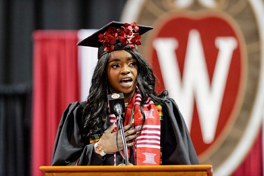 Photo gallery: 2017 winter commencement