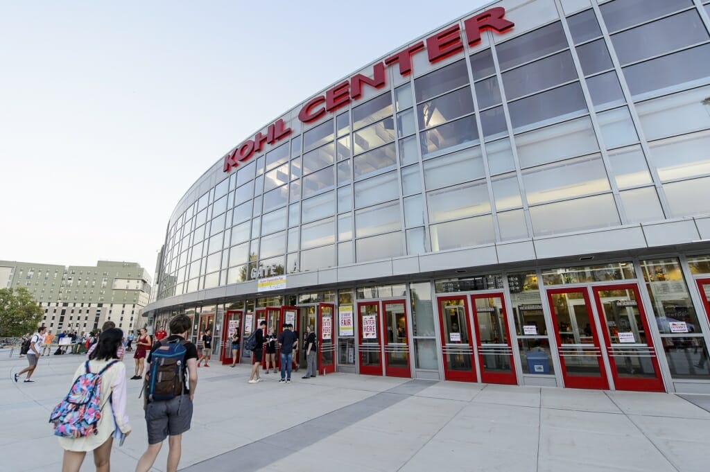 Students make their way into the Kohl Center for the Student Organization Fair, which runs Sept. 12 and 13.