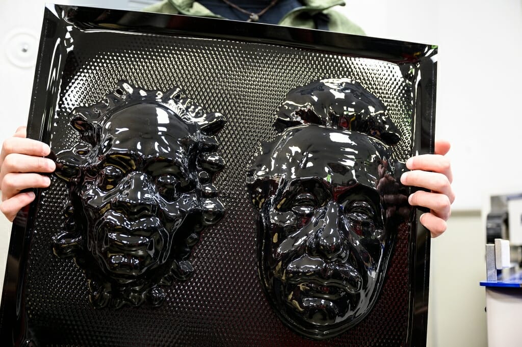 Photo: Closeup of the 2 black masks