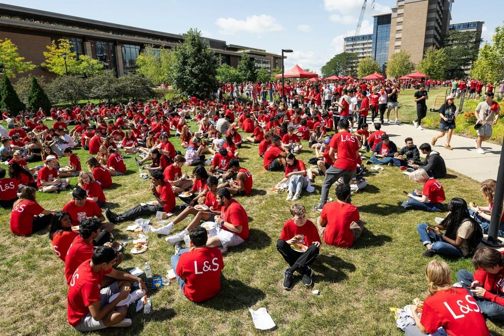 Badgers Eat Sustainably – University Housing – UW–Madison