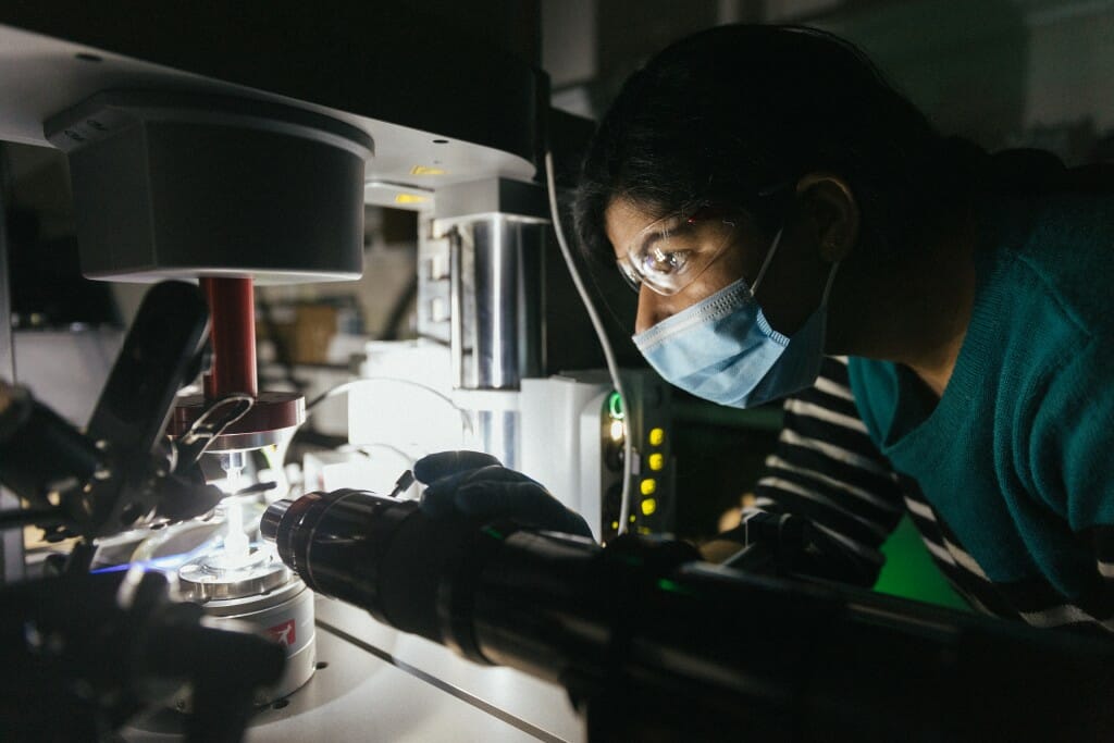 Postdoctoral research associate Komal Chawla studies the architected vertically aligned carbon nanotube foam in the lab.