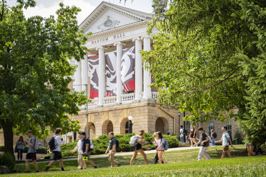 UWMadison enrollment tops 50,000; freshman class includes second