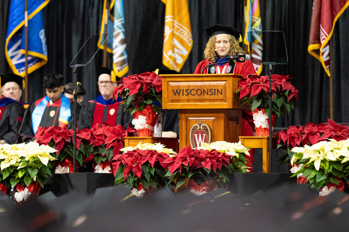 Chancellor Mnookin addresses the crowd from the podium.