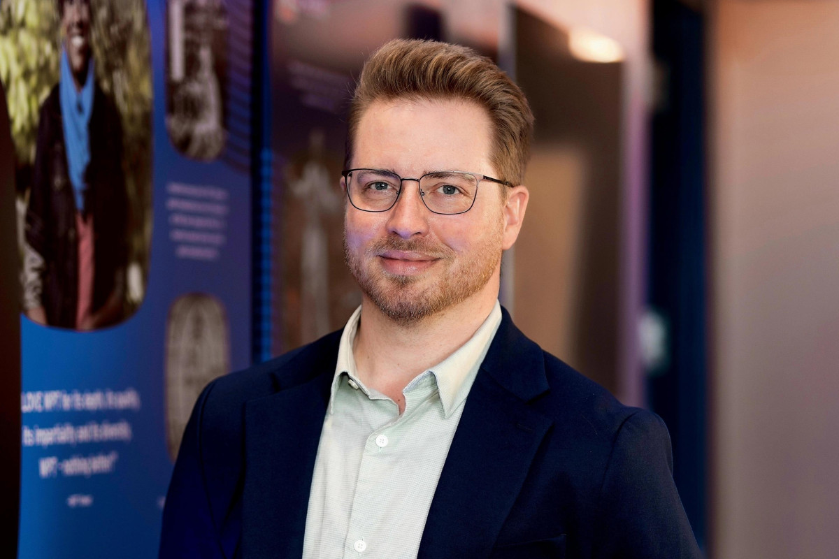 Portrait photo of Jordan L. Siegler