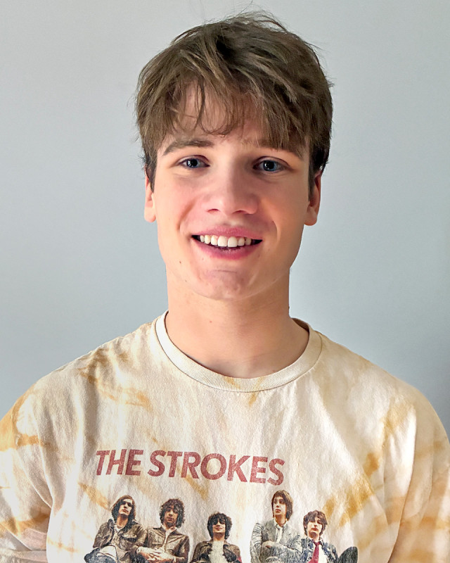 Headshot of Evan Blonien