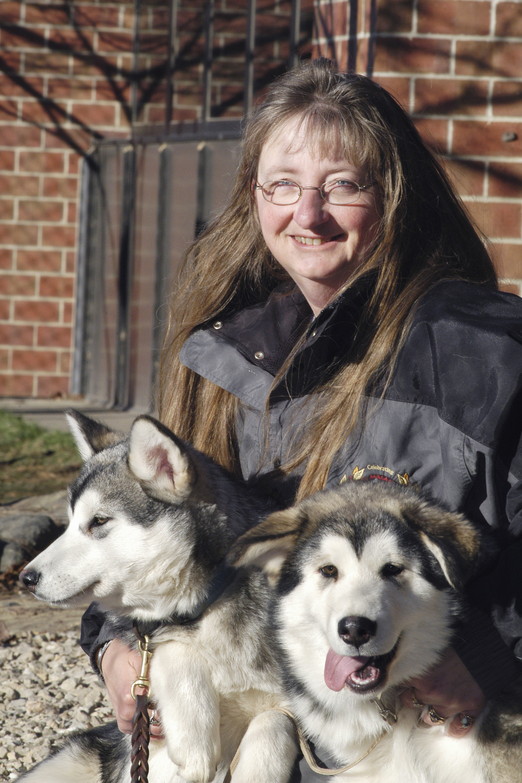 caption helen schultz a veterinary technician at the school of ...